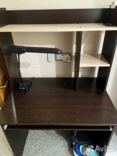 Компьютерный стол