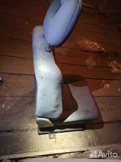 Сиденья Mitsubishi Space Star