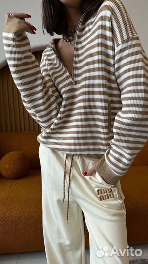 Джемпер Yves Saint Laurent