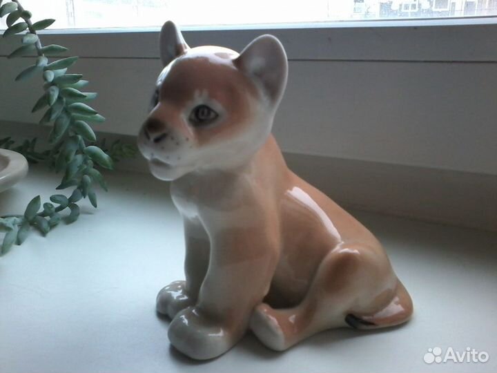 Лев, Львёнок фарфоровая статуэтка лфз Раритет 1960