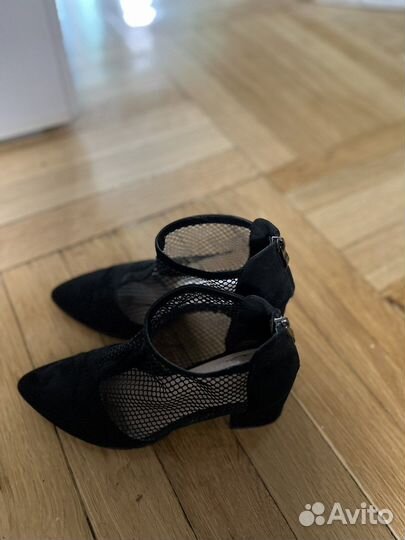 Туфли женские