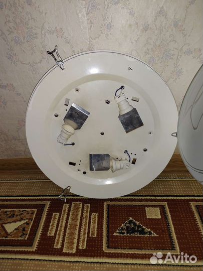 Светильник потолочный