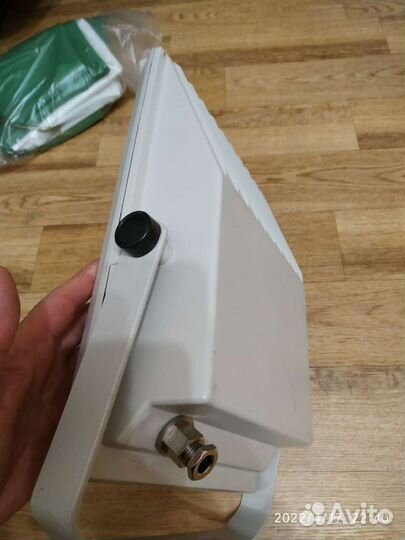 Прожектор Светон 1