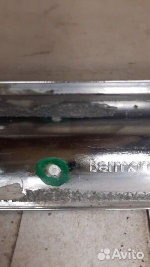 Молдинг переднего бампера Toyota RAV4