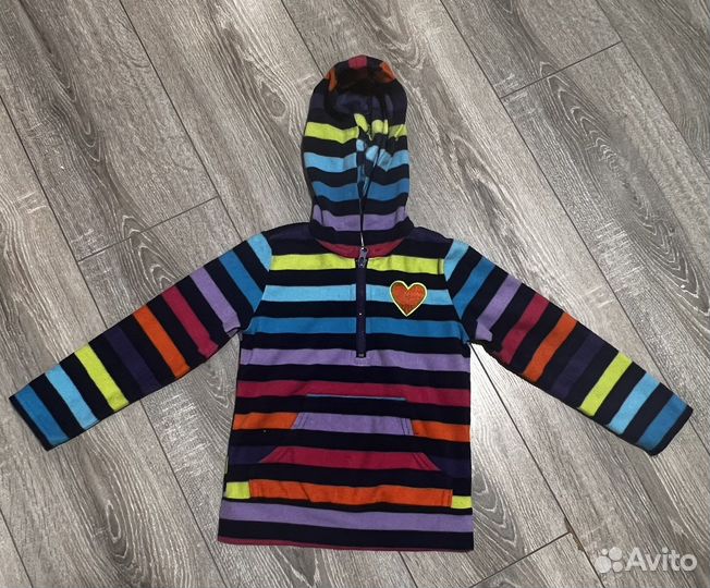 Вещи на девочку104-110