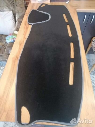 Накидка защитно-декоративная на панель приборов