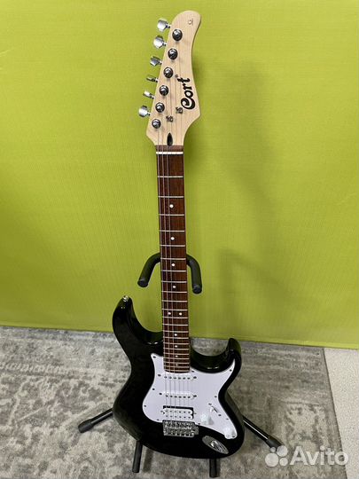 Электрогитара Cort с комбиком