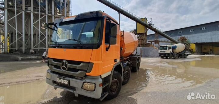 Автобетоносмеситель Mercedes-Benz Actros 4141B, 2012