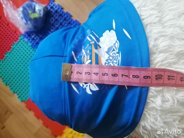 Пляжная кофта и кепка