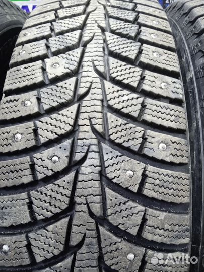 Laufenn I Fit Ice LW 71 205/75 R15