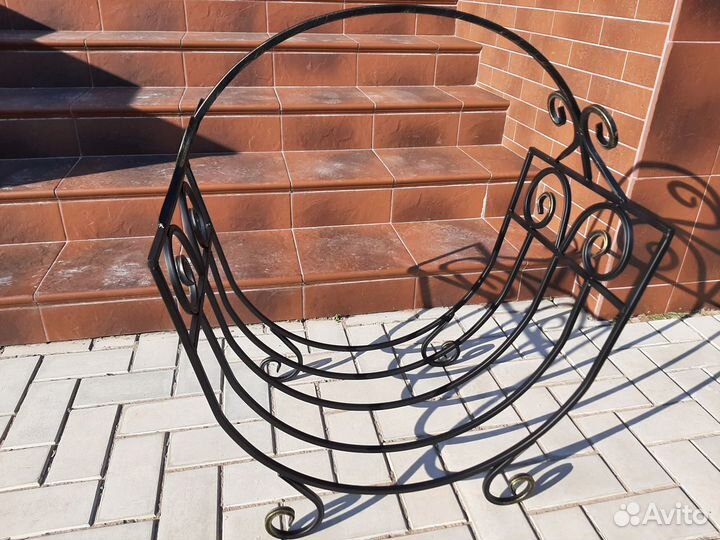 Дровница кованая