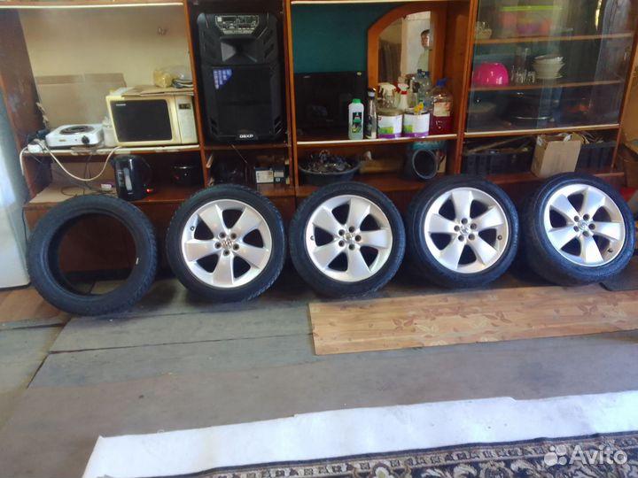 Goform Frozenero 215/50 R17