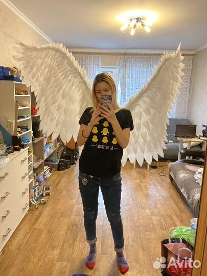 Большие крылья ангела с фотосессией или в аренду