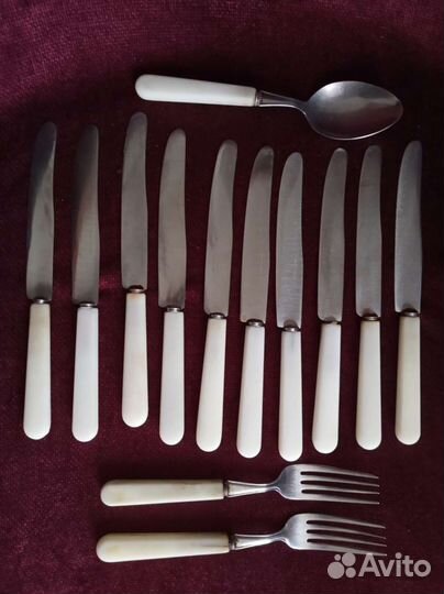 Ваза, подсвечник, ножи, поднос. Винтаж