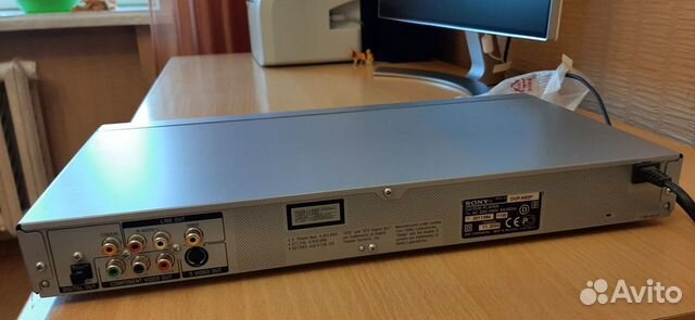 Продаю Sony CD / DVD player с караоке DVP-K82P