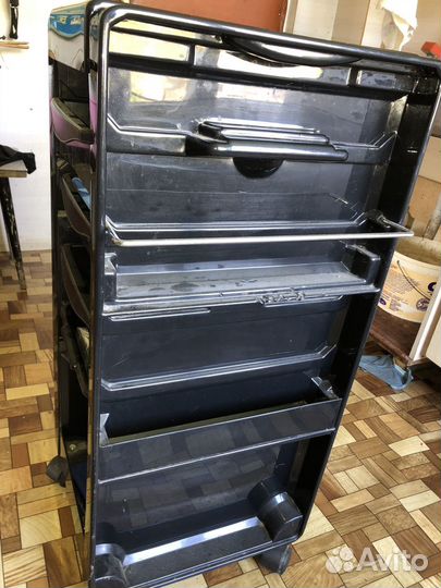 Тележка парикмахерская бу