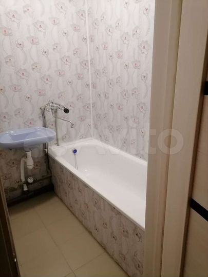 4-к. квартира, 87 м², 3/3 эт.