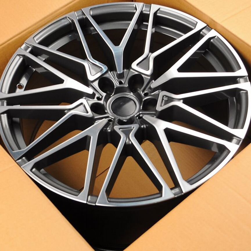 Диски на BMW X5 (E70,F15) X6 (E71,F16) Compitition стиль 818 Powcan BK5771 10x20/5x120 D74.1 ET40 GM