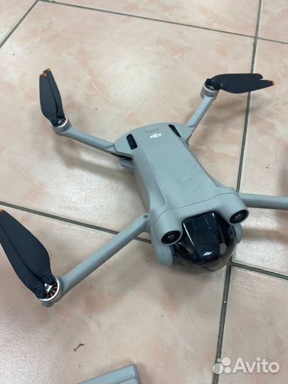 Квадрокоптер mavic mini DJI PRO