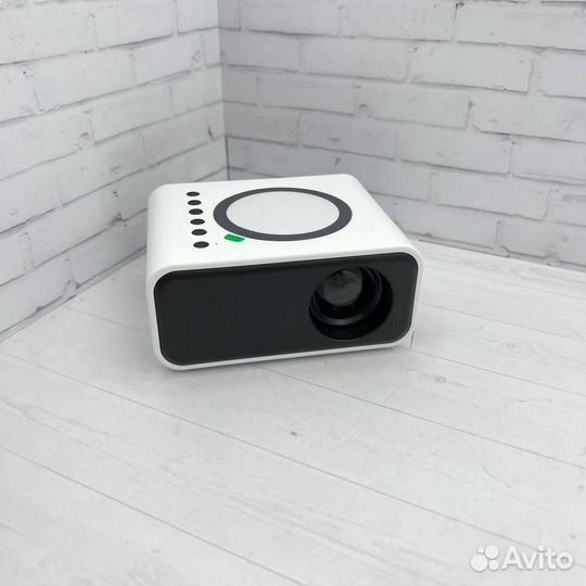 Мини проектор yt300