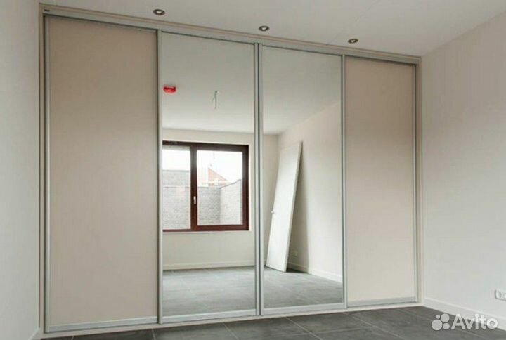 Двери-купе с зеркалом и дсп шк-16