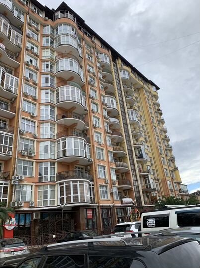 3-к. квартира, 97 м², 3/12 эт.