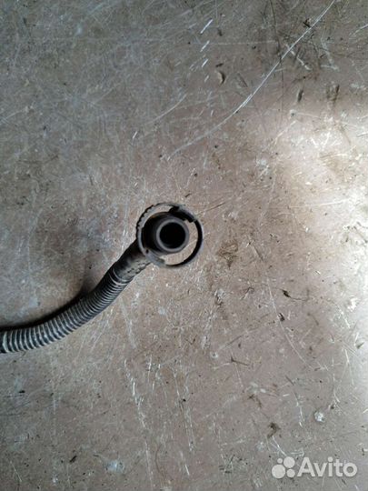 Трубка картерных газов на Jaguar s-type