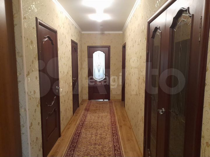 3-к. квартира, 91,8 м², 2/5 эт.