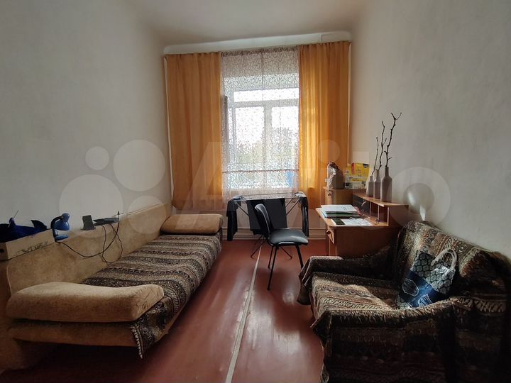 Комната 15,6 м² в 9-к., 2/2 эт.