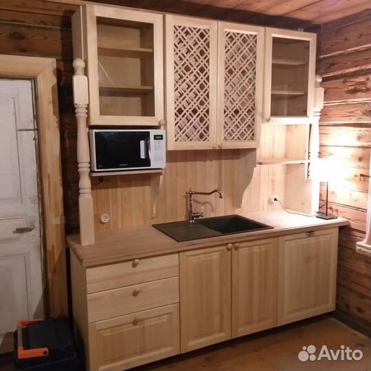 Столяр, плотник, мастер по окнам, дверям, мебели