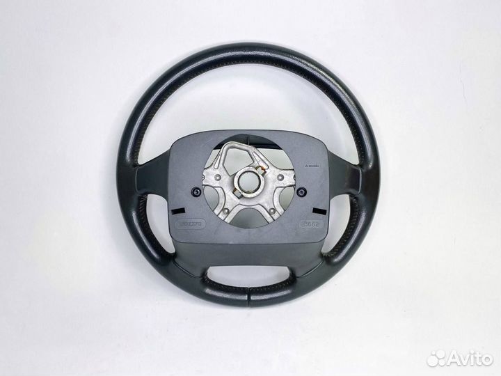 Рулевое колесо четырёхспицевое Volvo