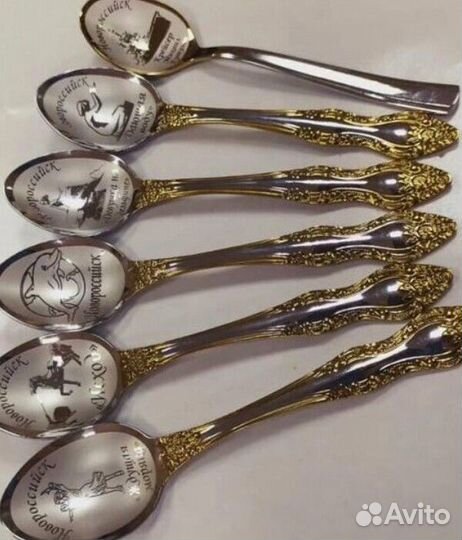 Широкий выбор именных ложек и вилок