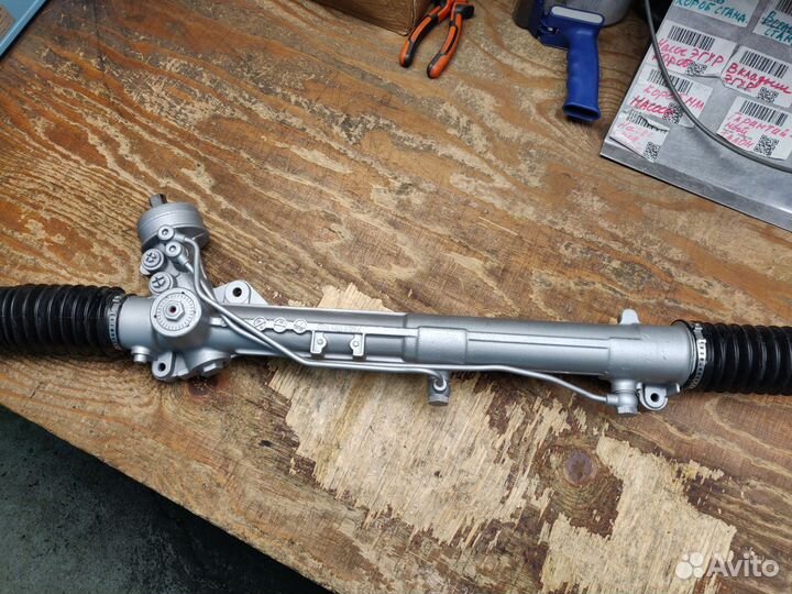 Рулевая рейка Audi A4