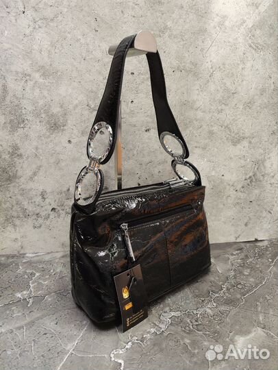 Сумка женская натуральная кожа лак