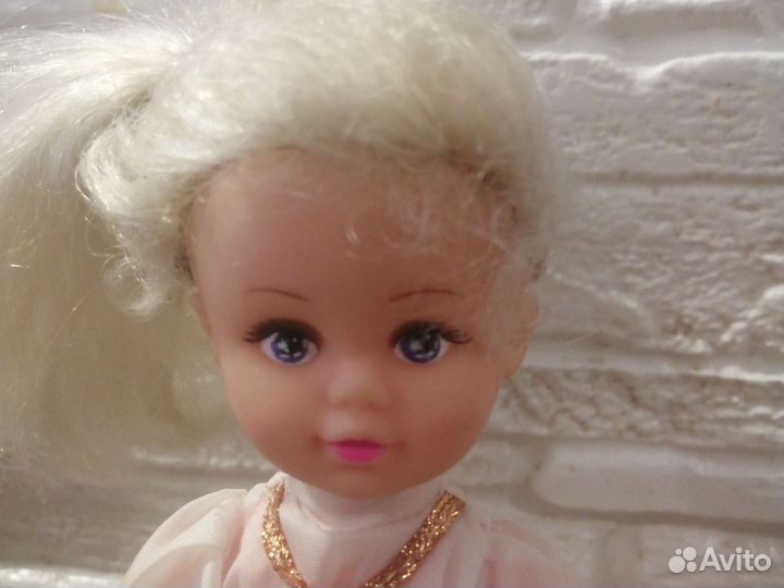 Кукла в костюме