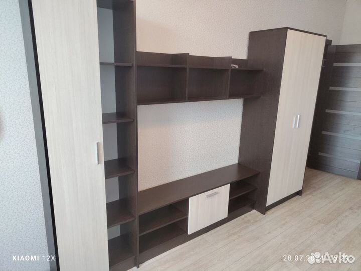 Стенка в гостиную новая