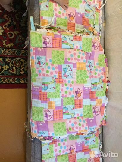 Бортики и балдахин