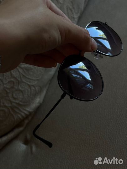 Солнечные очки женские