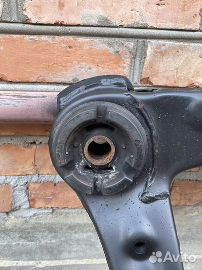 Подрамник Camry V50,55