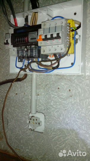 Услуги электрика любая сложность