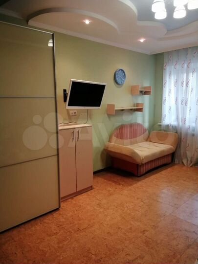 3-к. квартира, 80 м², 3/9 эт.
