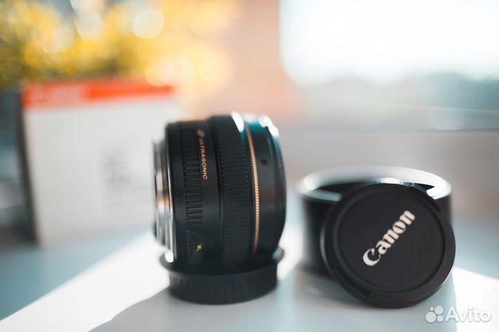 Объектив canon 50mm 1,4