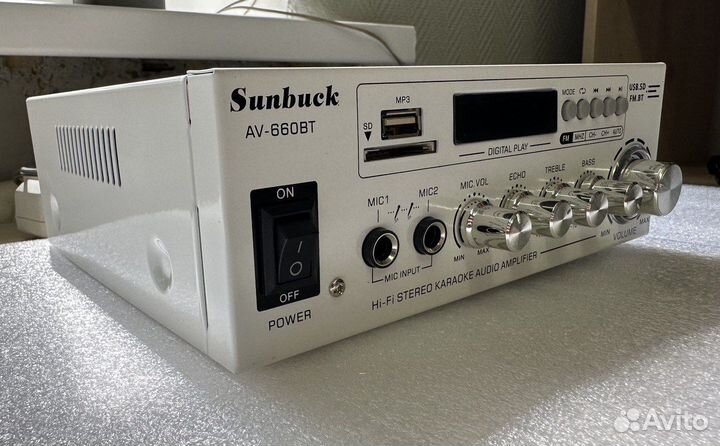 Bluetooh усилитель Sunbuck AV-660BT белый