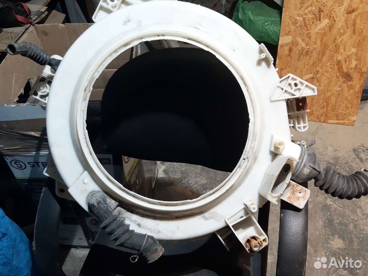 Передний полубак стиральной машиныWF-S 1061