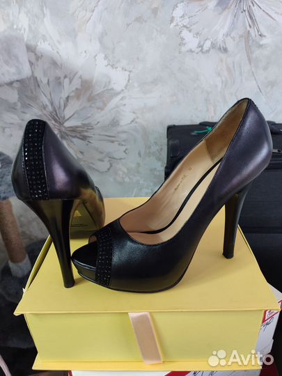 Туфли женские 39 размер натуральная кожа