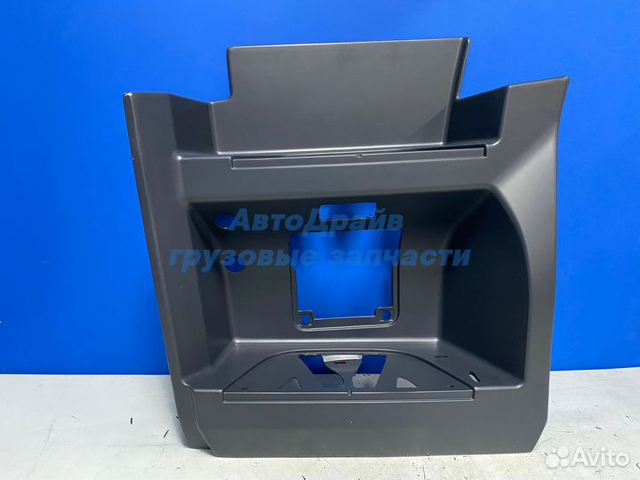 Корпус левой подножки Мерседес Актрос MP4 от 2012