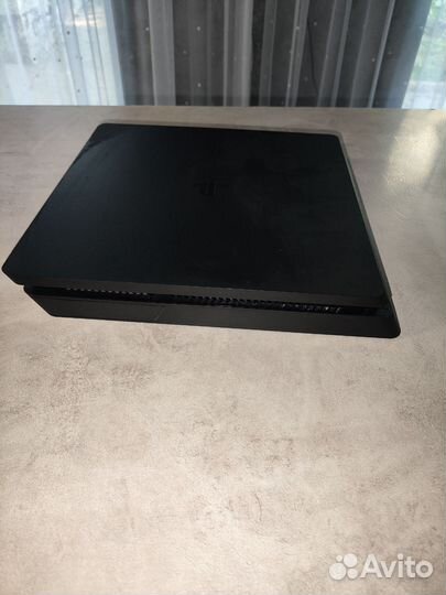 Игровая приставка ps4 slim 1tb