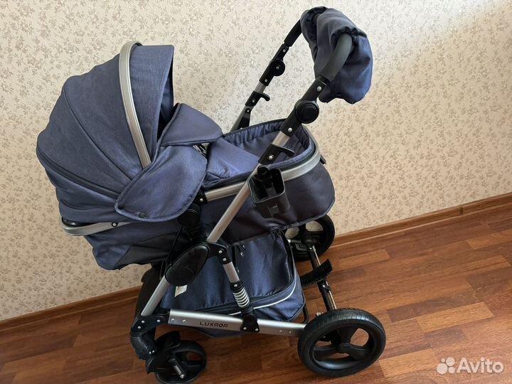 Коляска 2 в 1 luxmom 555