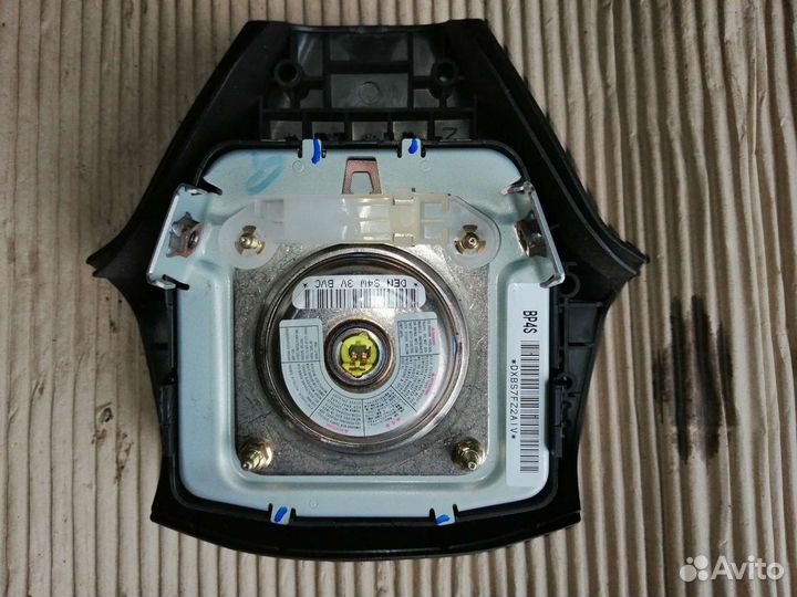 Подушка безопасности в руль Mazda 3 BK