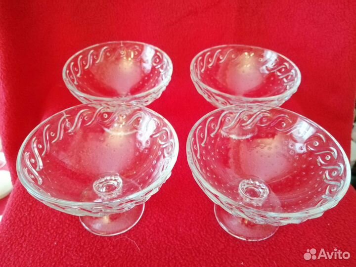 Стеклянная креманка СССР. Конфетница